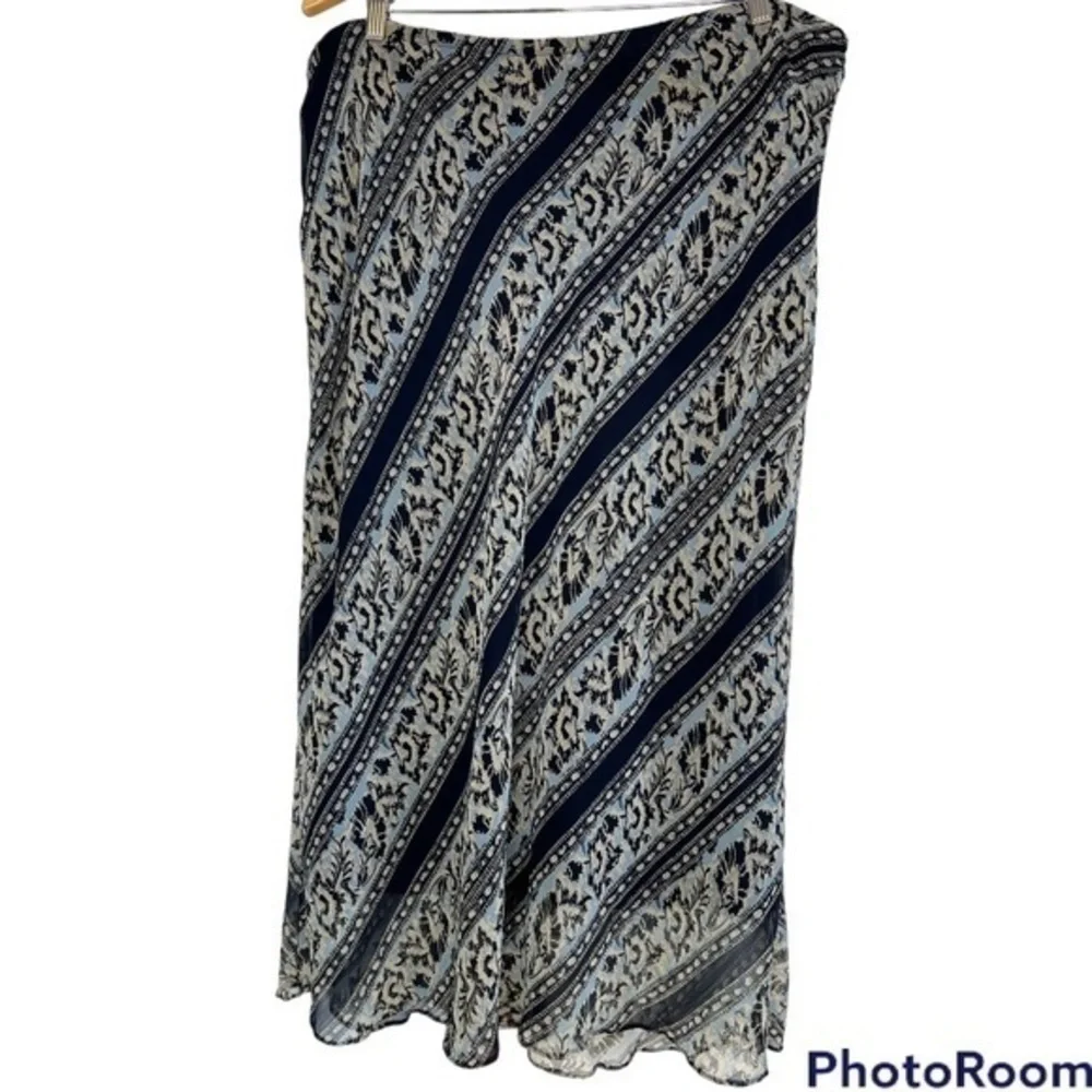 Dress Barn midi Skirt